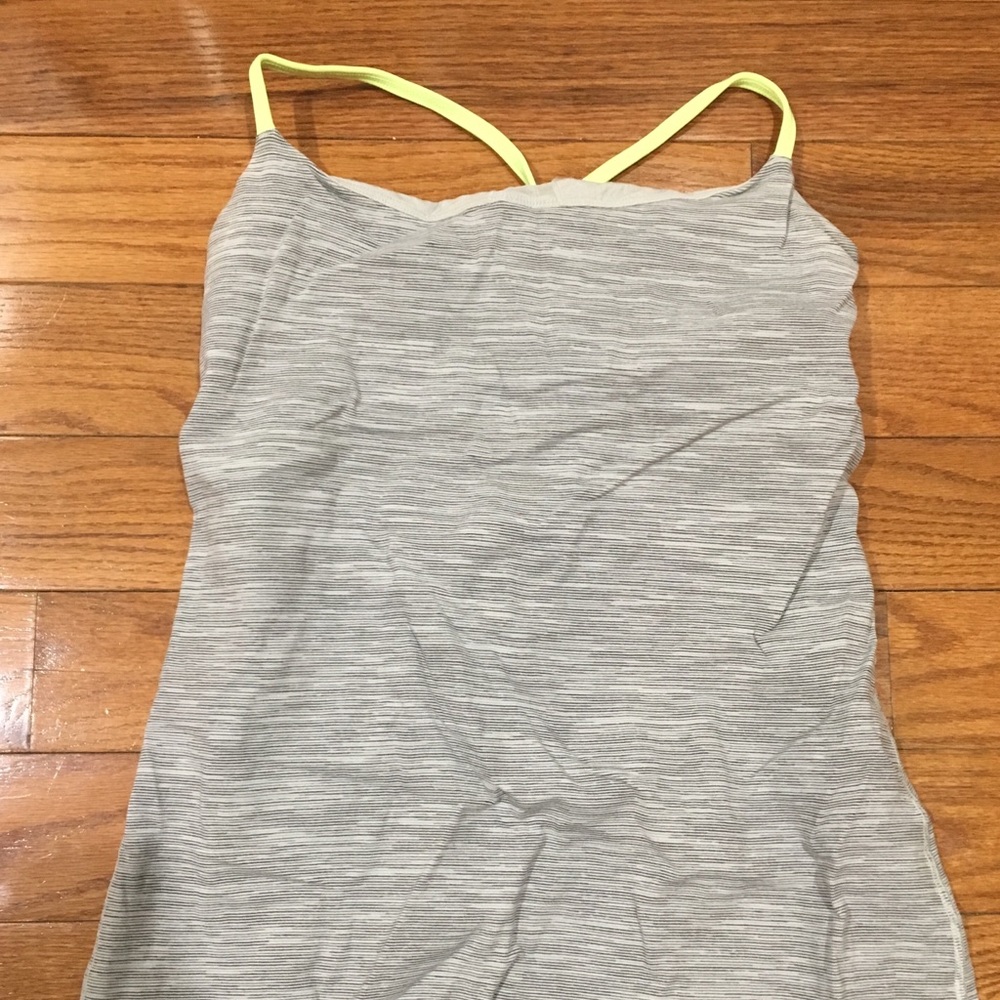 Lululemon tank